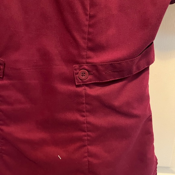 Grey’s Anatomy by Barco Wine XS Riley Set. Mock wrap V-Neck Scrubs Top & Pants - Picture 13 of 13